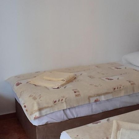 Hotel Moni 85 Family House Sozopol Exterior foto