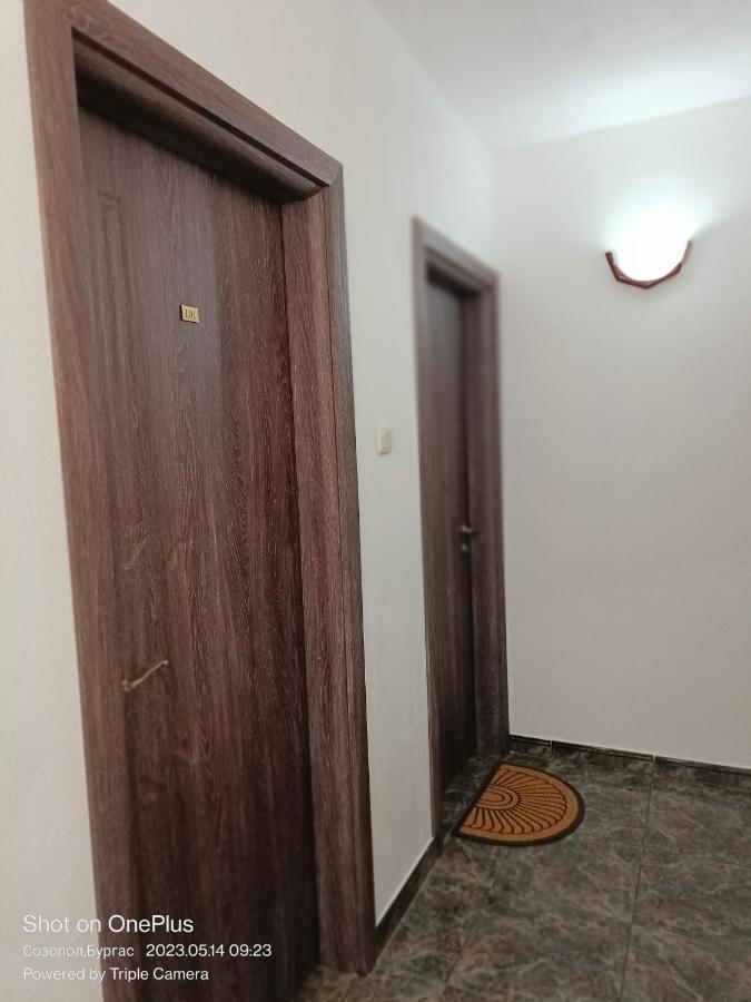 Hotel Moni 85 Family House Sozopol Exterior foto