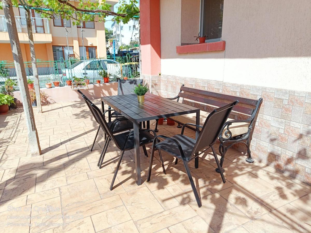 Hotel Moni 85 Family House Sozopol Exterior foto