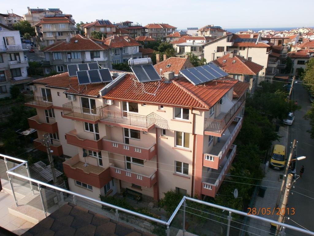 Hotel Moni 85 Family House Sozopol Exterior foto